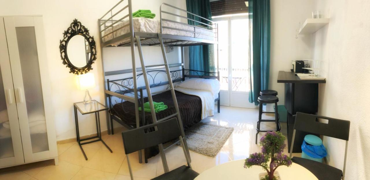 Arriola Rooms Málaga Esterno foto