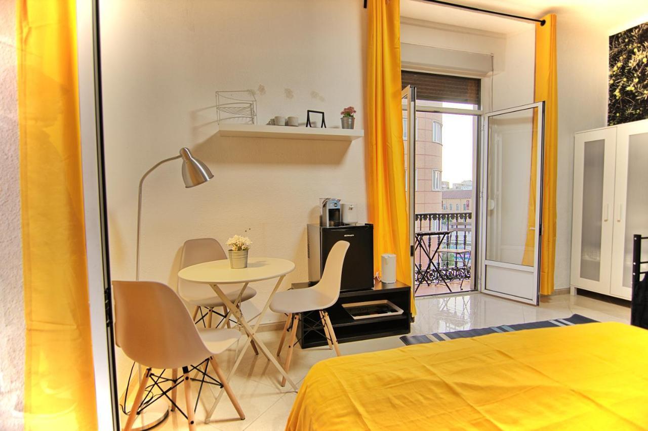 Arriola Rooms Málaga Esterno foto